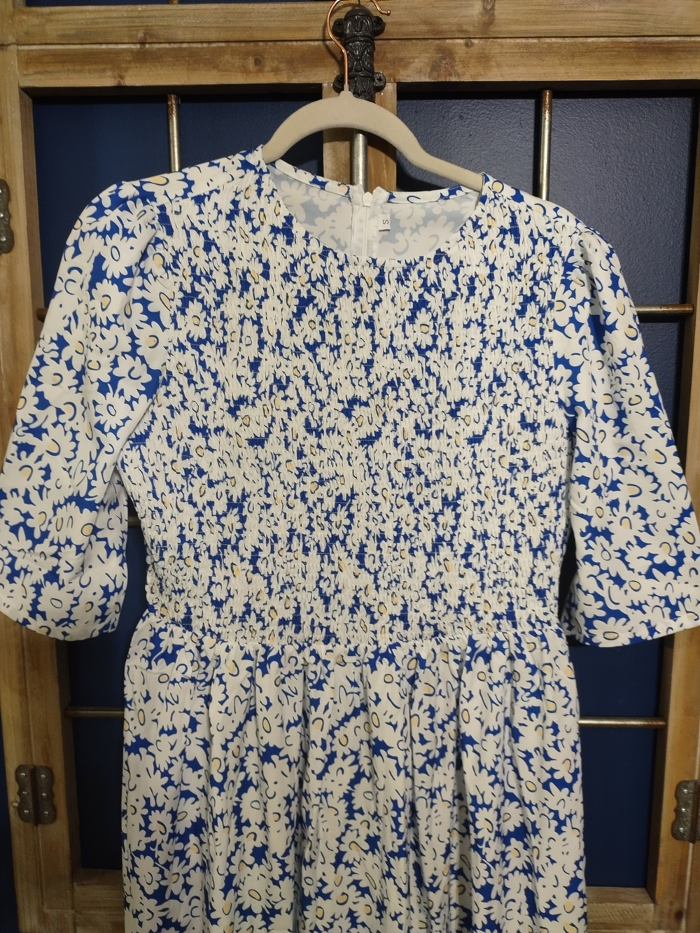 Source Unknown White and Blue Floral Midi Dress